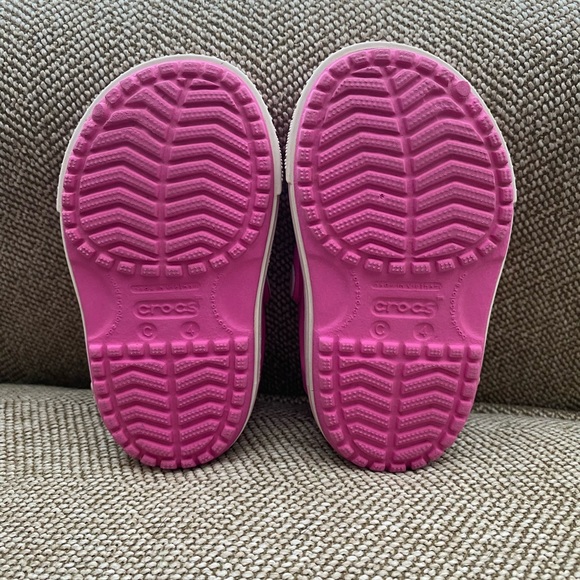 Baby Crocs Pink Velcro Strap Open Toe Sandals. Size 4. EUC. - Picture 3 of 10